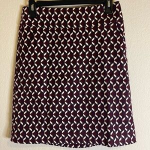 Ann Taylor White and Red A-Line Knee-Length Skirt